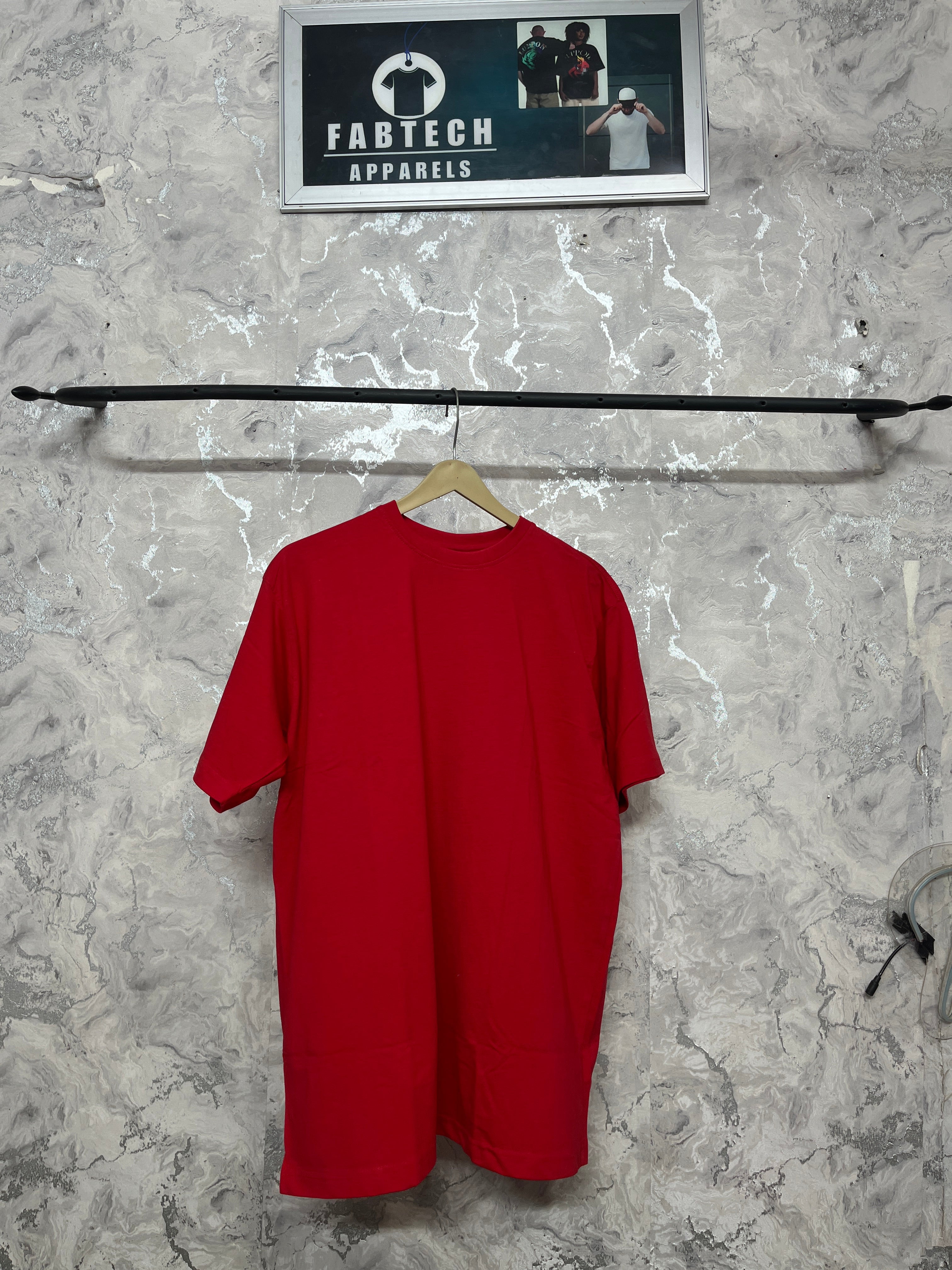 PLAIN OVERSIZED TSHIRT